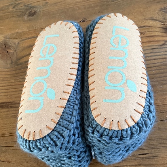 Lemon Slipers - Picture 5 of 6